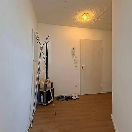 Gemuetliche Stadtunterkunft Mit Streetview 75 Zoll Tv Appartement Düren - Eifel
